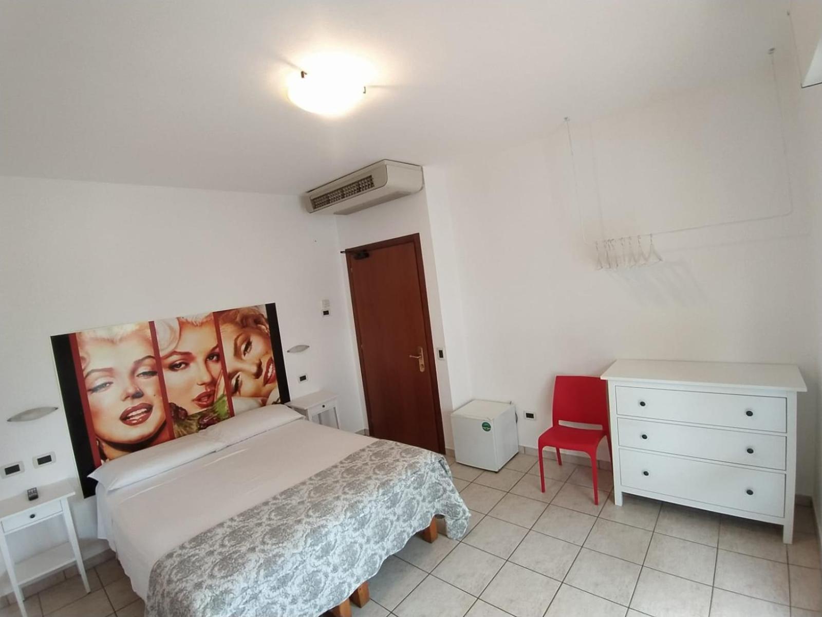 אלבה אדריאטיקה Hotel Villa Cesare B&B מראה חיצוני תמונה