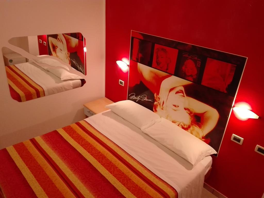 אלבה אדריאטיקה Hotel Villa Cesare B&B מראה חיצוני תמונה